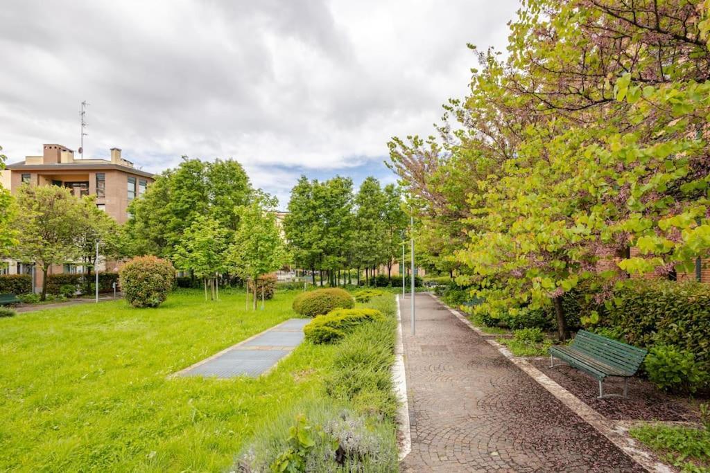 Urban House - Exclusive Park House Navigli Milan Center Leilighet Eksteriør bilde